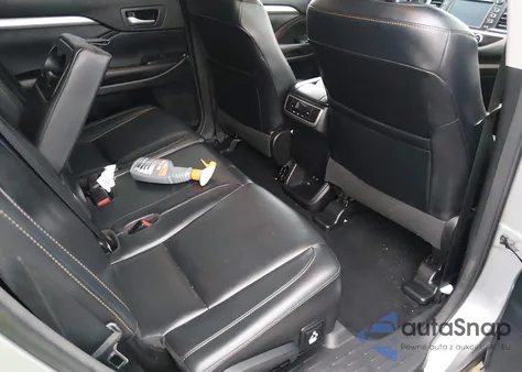 2017 Toyota Highlander Xle from USA, damaged, VIN 5TDJZRFH3HS373828